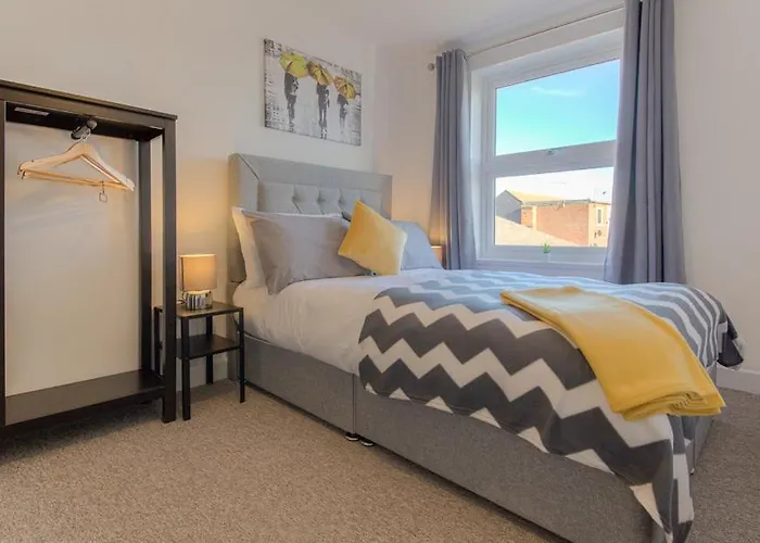 Yard - Cosy 1 Bed Studio Apartment - Parking Available
